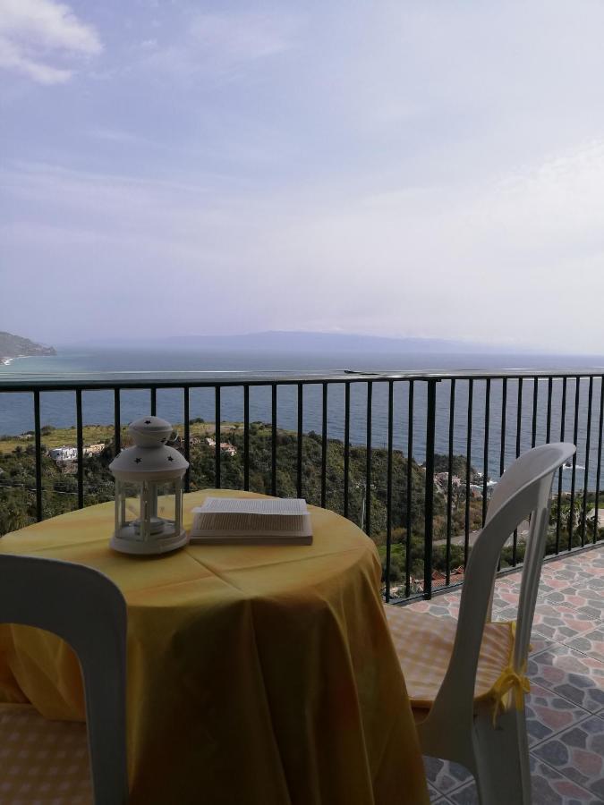 Il Normanno, Appartamento Con Panorama Mozzafiato Taormina Exterior foto